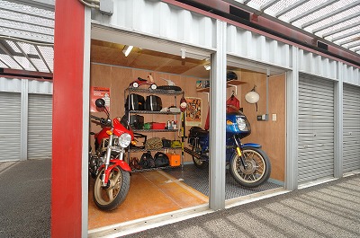 バイクハウス バイクガレージの滞在型バイクハウス バイクバンク